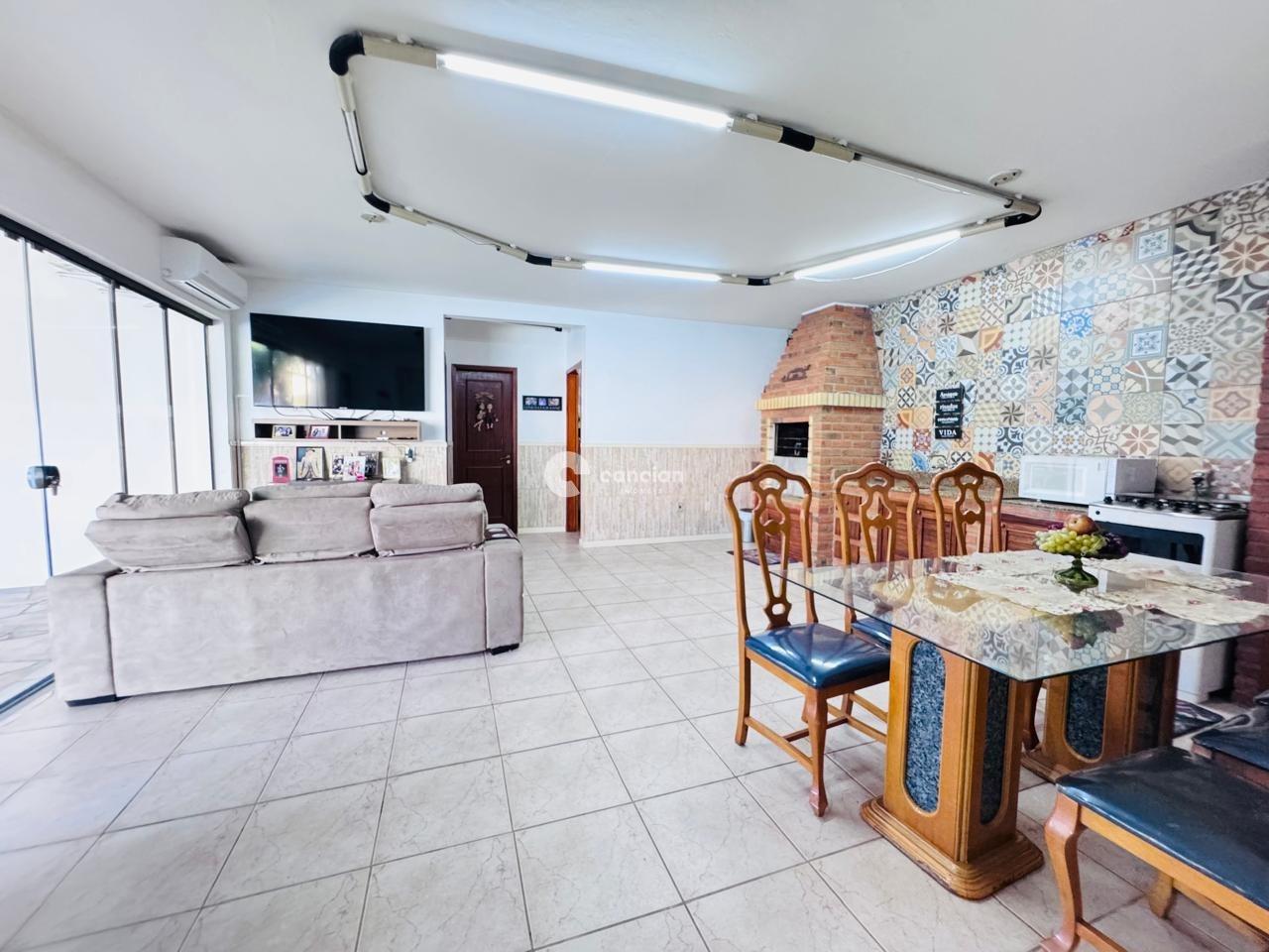 Casa à venda no Pé de Plátano: