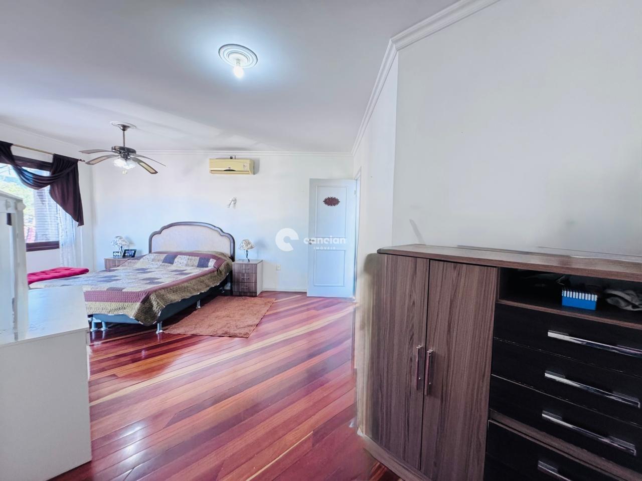 Casa à venda no Pé de Plátano: