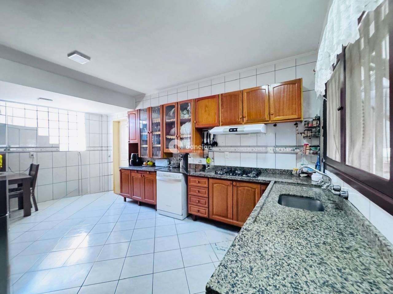 Casa à venda no Pé de Plátano: