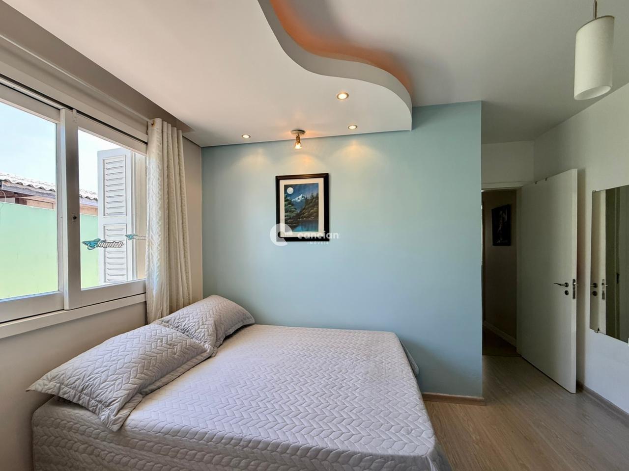 Casa à venda no Camobi: 