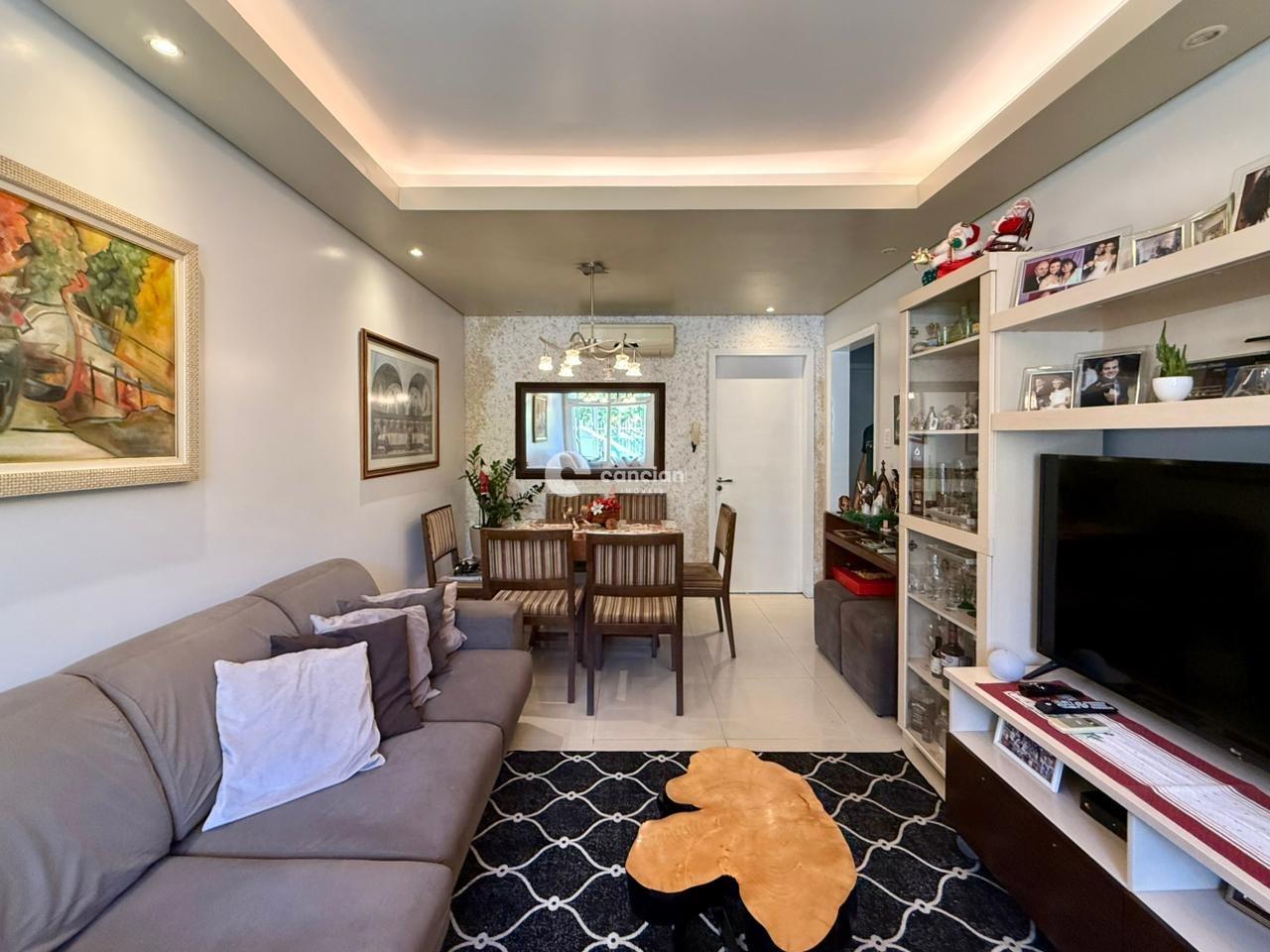 Casa à venda no Camobi: 