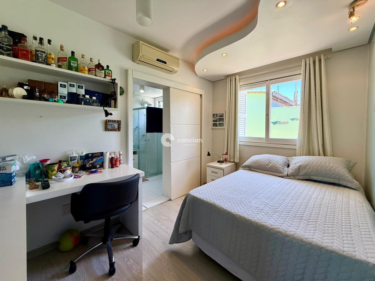 Casa à venda no Camobi: 