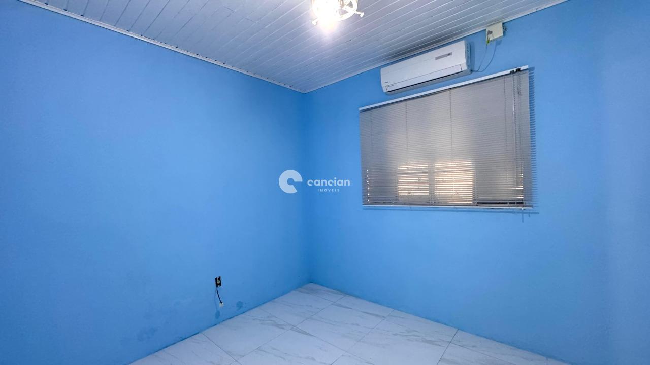 Casa à venda no Tomazetti: DORM 02