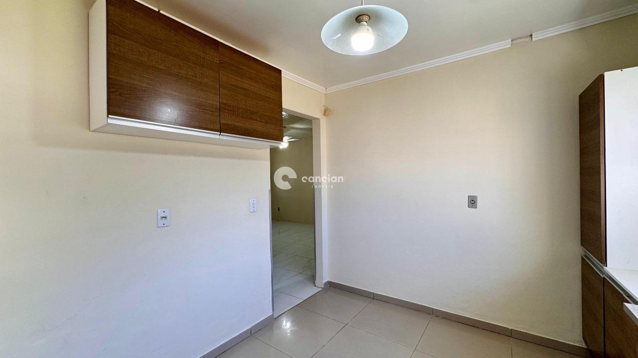 Casa à venda no Tomazetti: COZINHA COM MÓVEIS