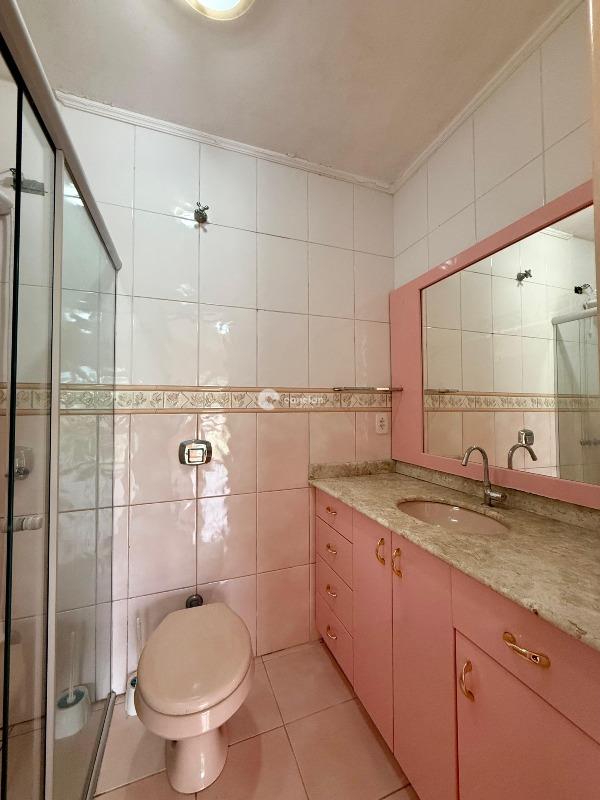 Casa de Condomínio à venda no Centro: