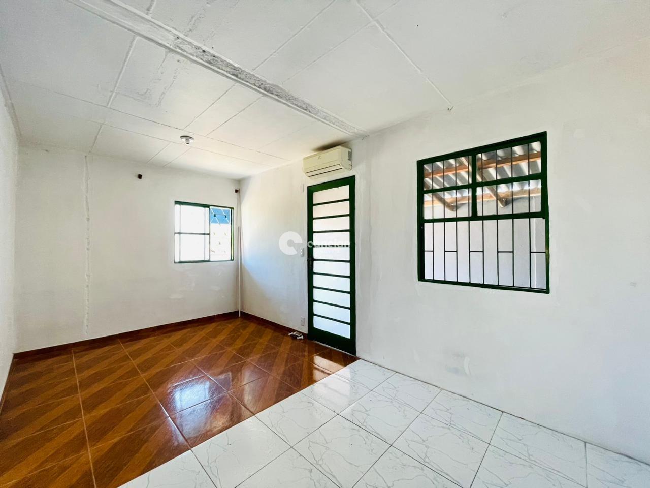 Casa à venda no Tancredo Neves: