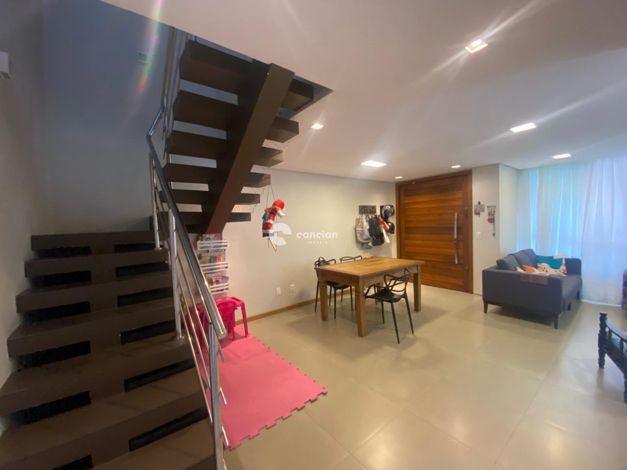 Casa à venda no Pé de Plátano: 