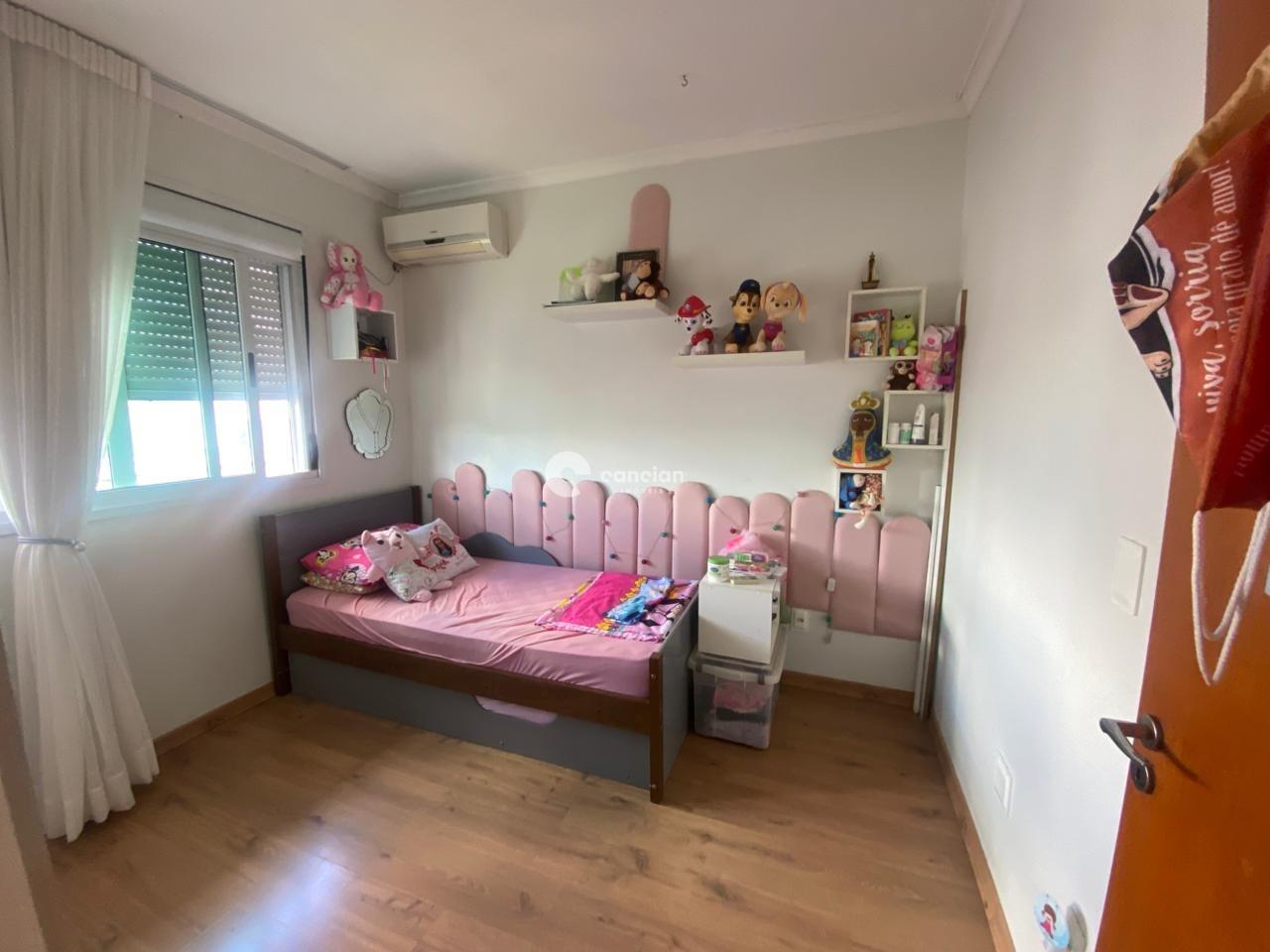 Casa à venda no Pé de Plátano: 