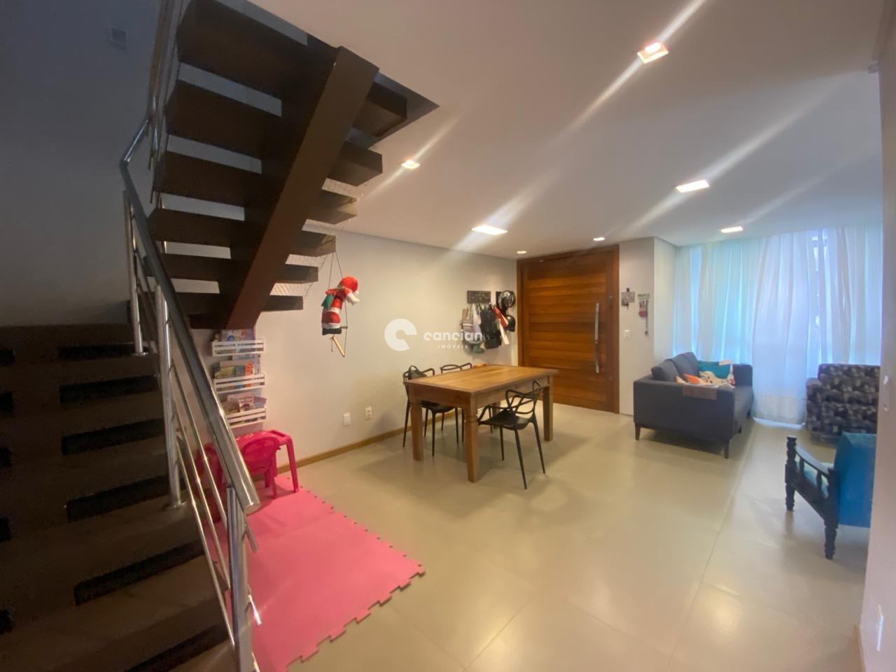 Casa à venda no Pé de Plátano: 