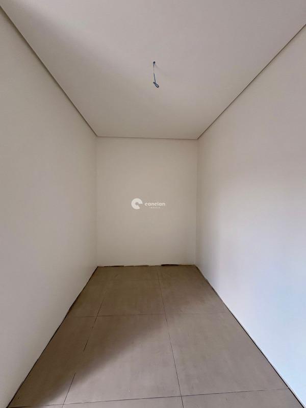 Casa à venda no Camobi: