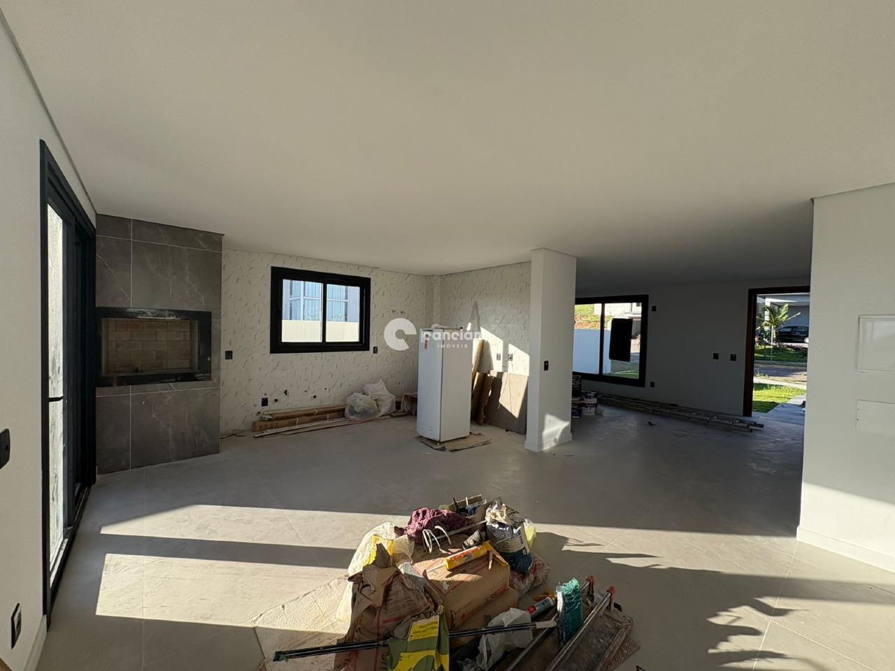 Casa de Condomínio à venda no Tomazetti: 