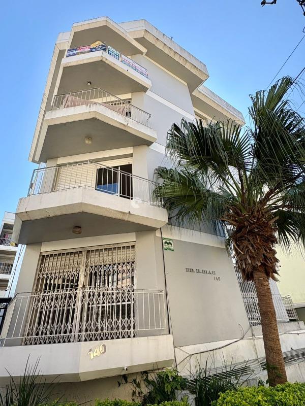 Cobertura à venda no Centro: