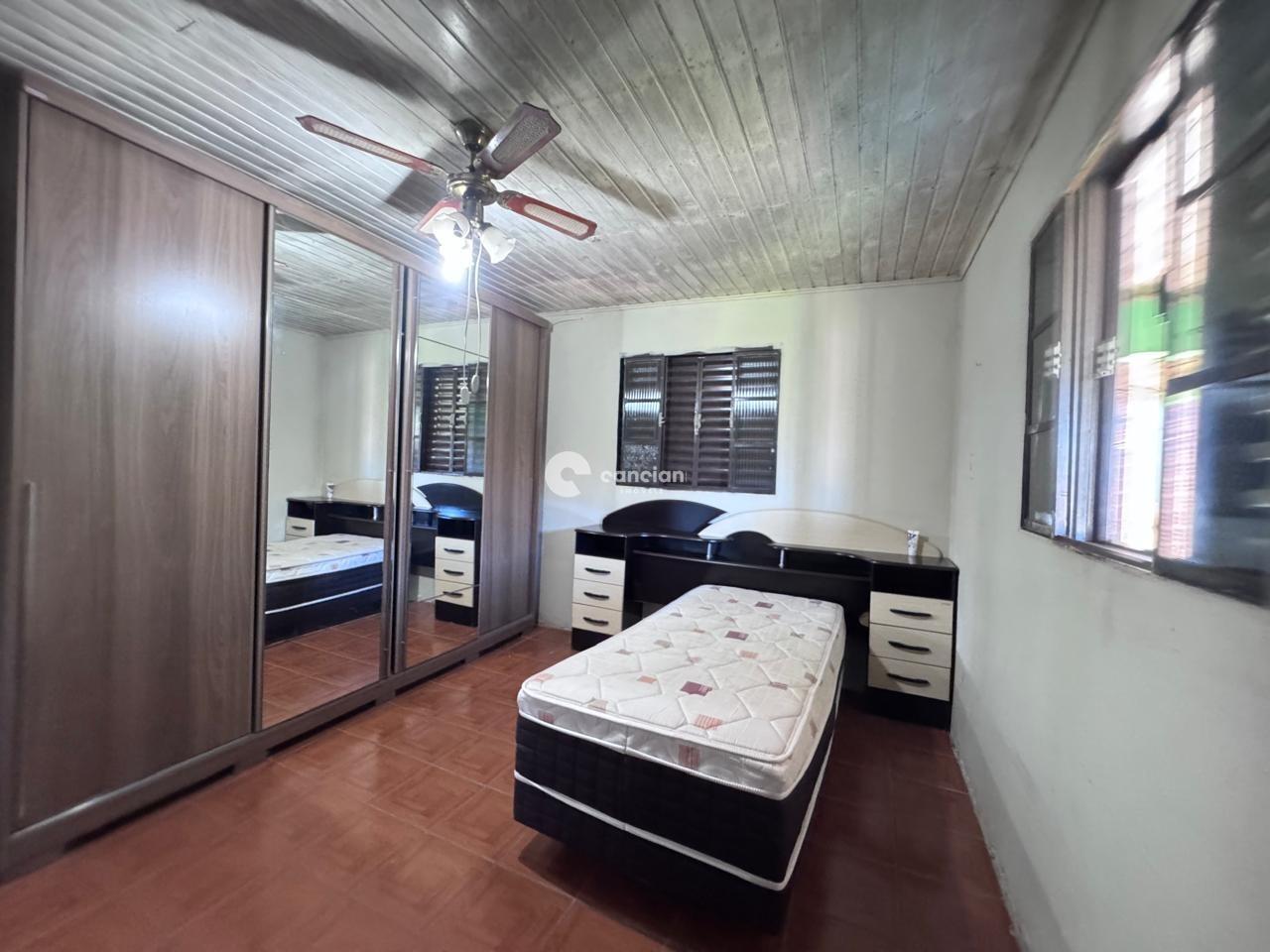 Casa à venda no Camobi: 