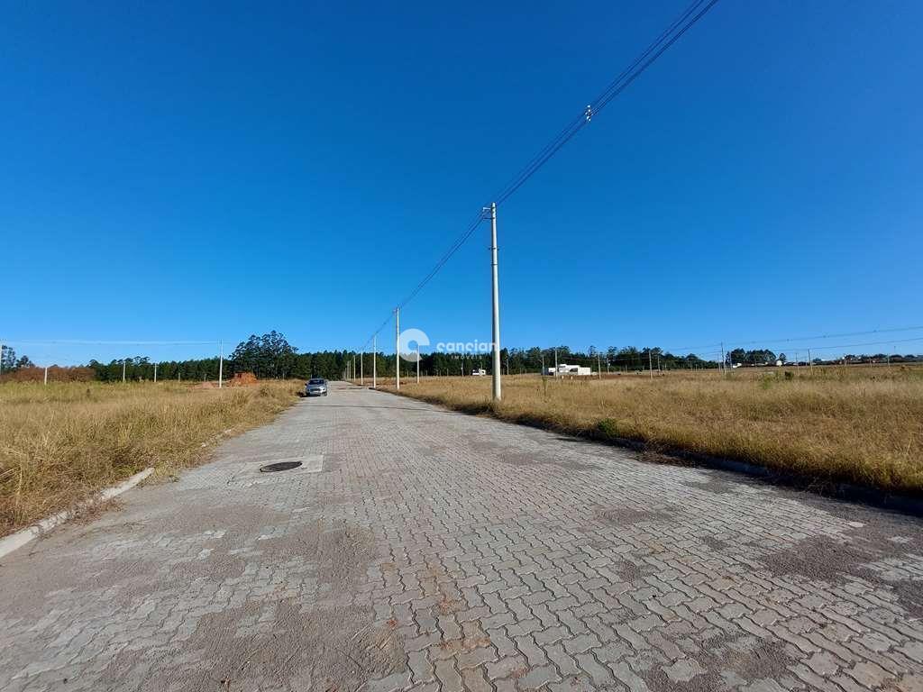 Terreno à venda no Camobi: