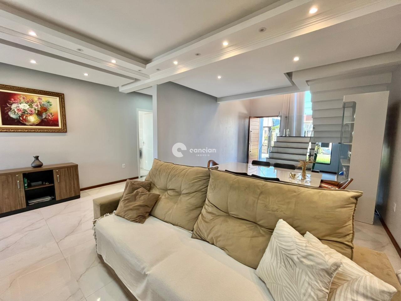 Casa à venda no Pinheiro Machado: