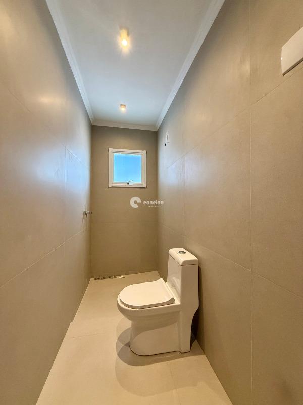 Casa à venda no Dom Antônio Reis: 