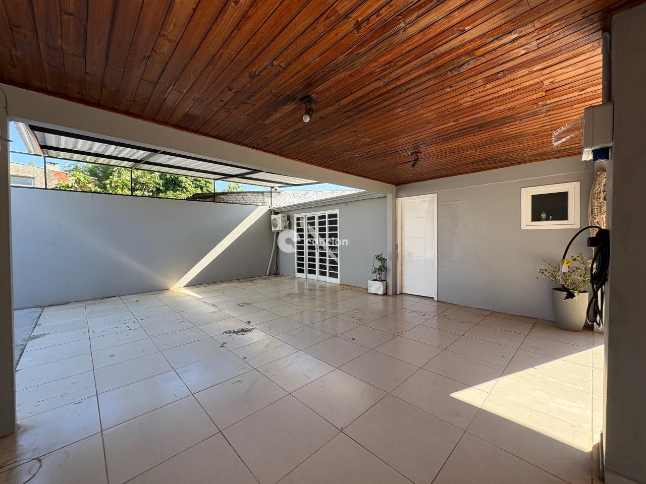 Casa à venda no Urlândia: Pátio fundos