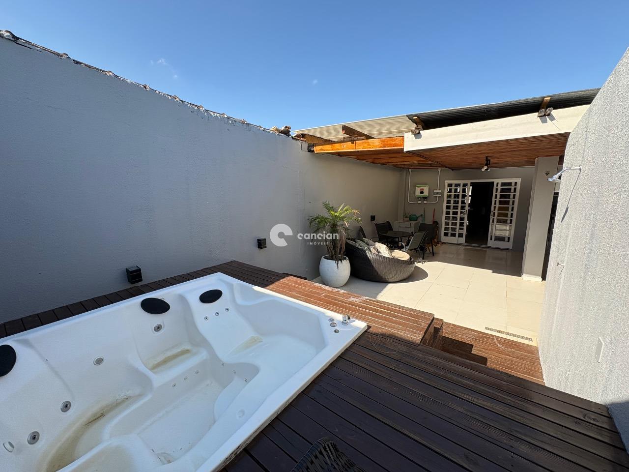 Casa à venda no Urlândia: Pátio fundos