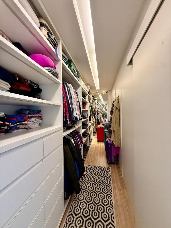 Cobertura à venda no Centro: 