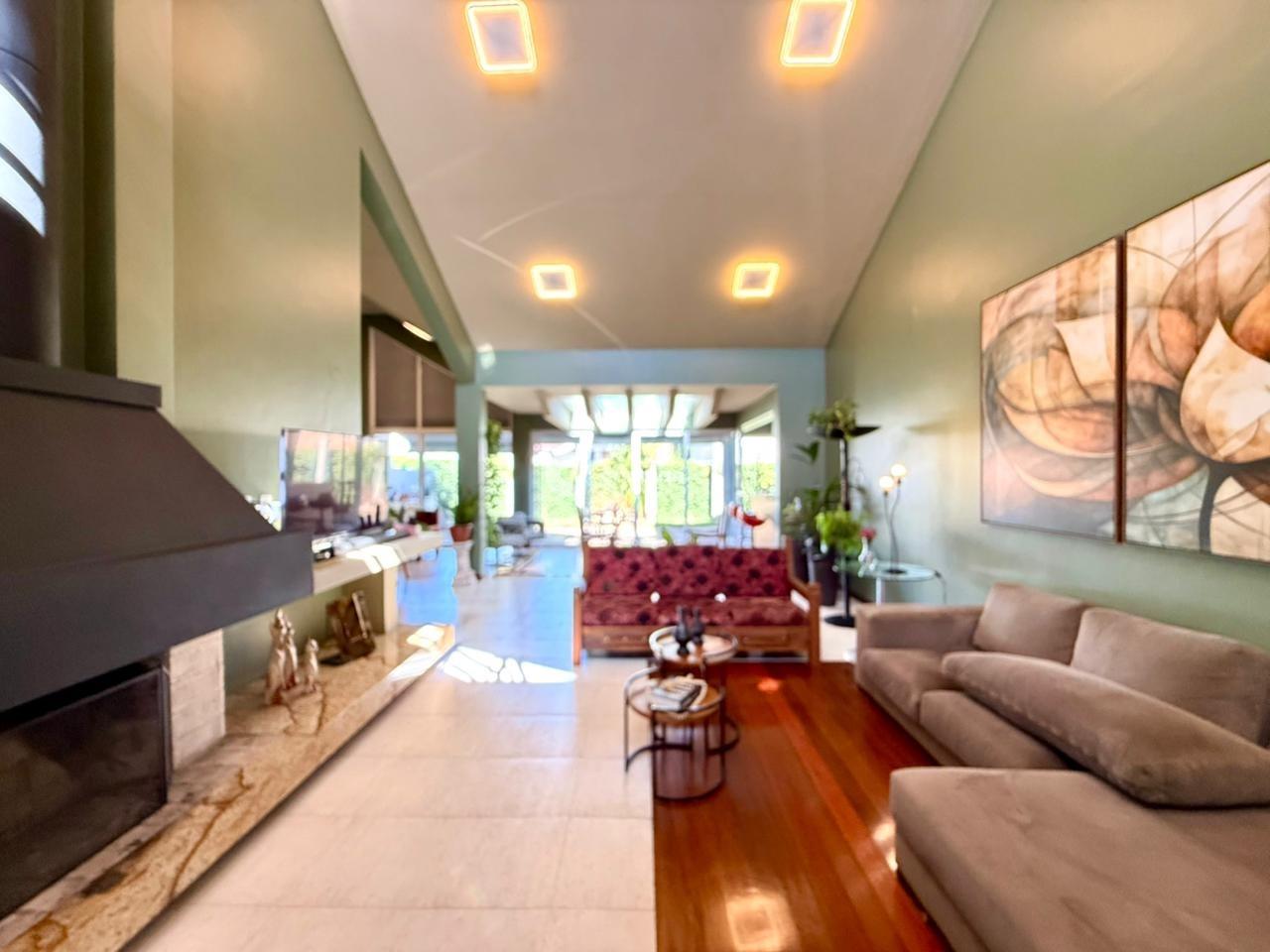 Casa de Condomínio à venda no São José: