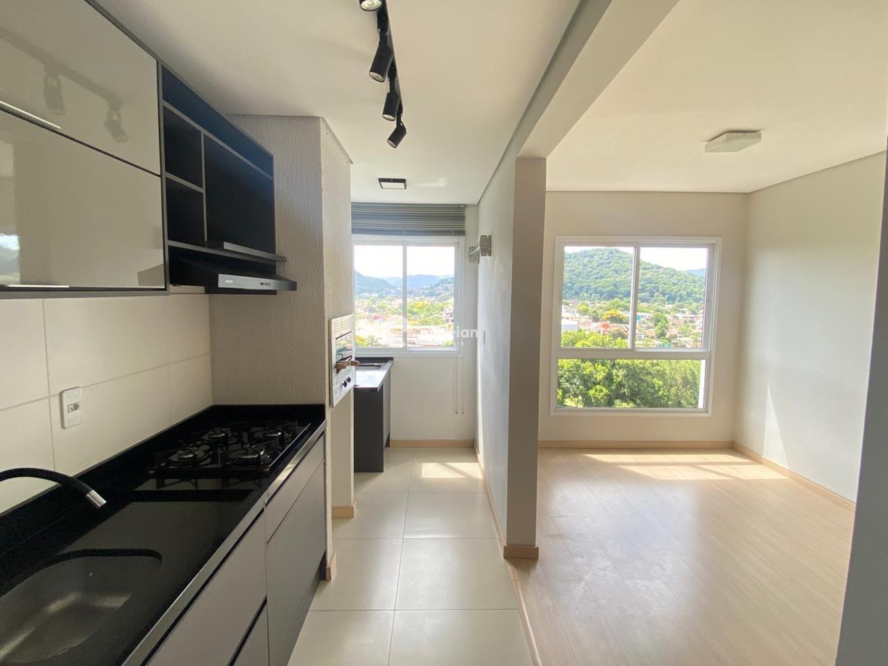 Apartamento à venda no Menino Jesus: 