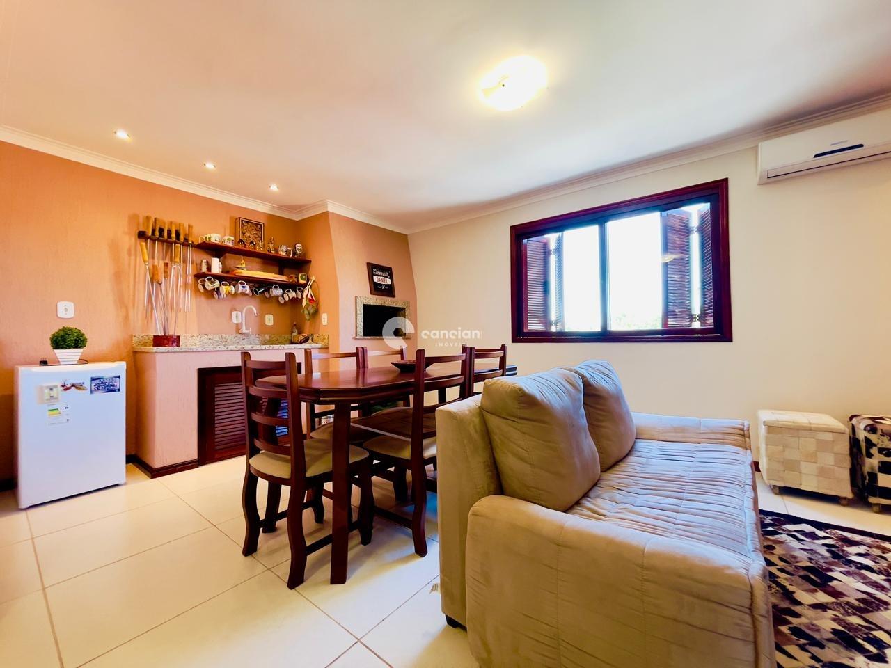 Casa à venda no Camobi: 