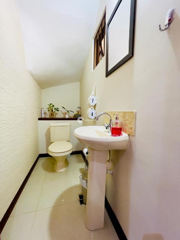 Casa à venda no Camobi: 