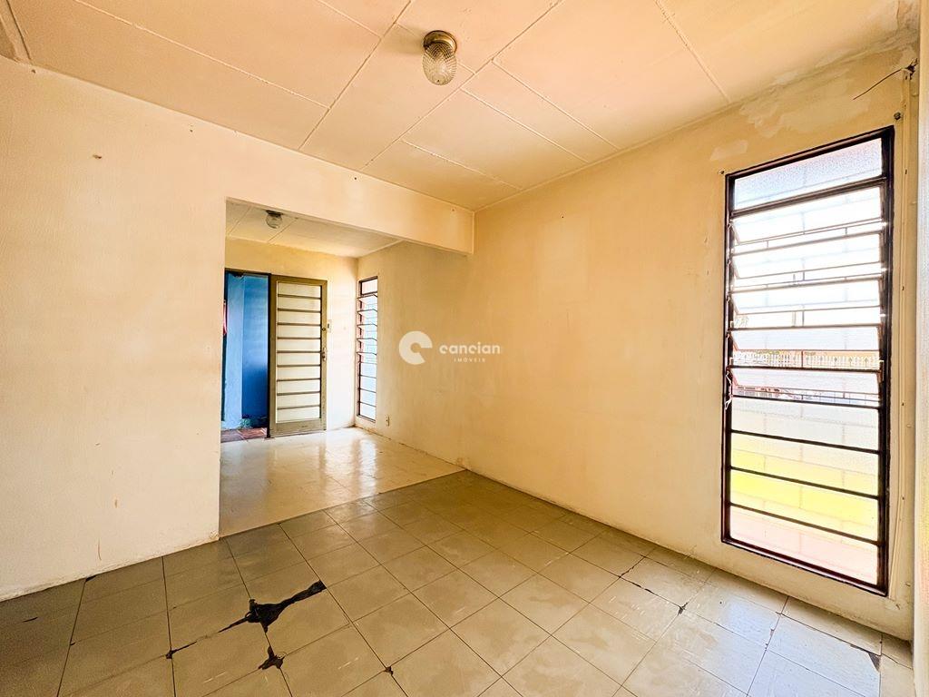 Casa à venda no Tancredo Neves: