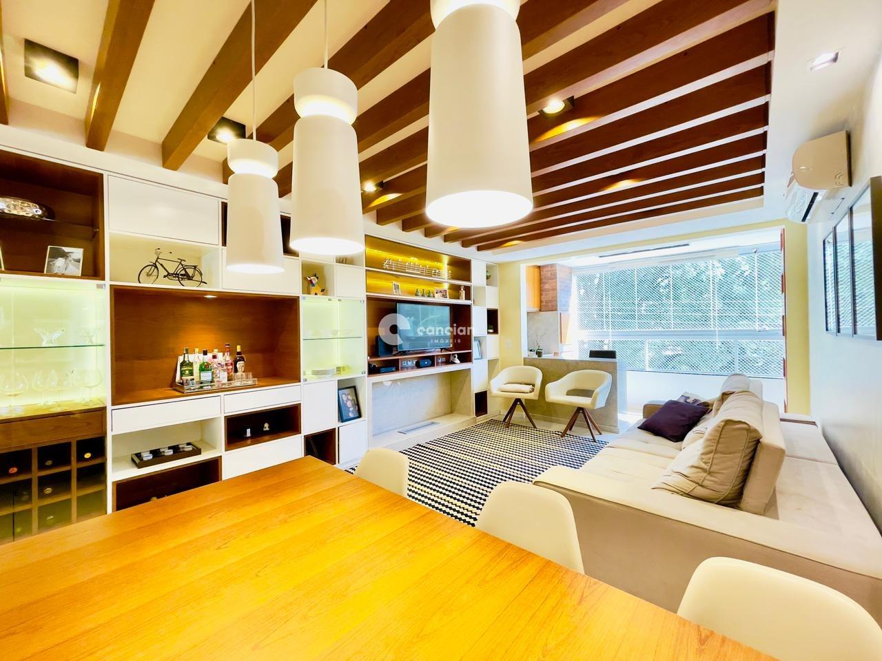 Apartamento à venda no Camobi: