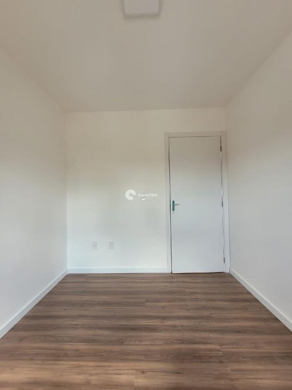 Apartamento à venda no Camobi: 