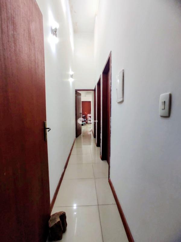 Casa à venda no Carolina: 