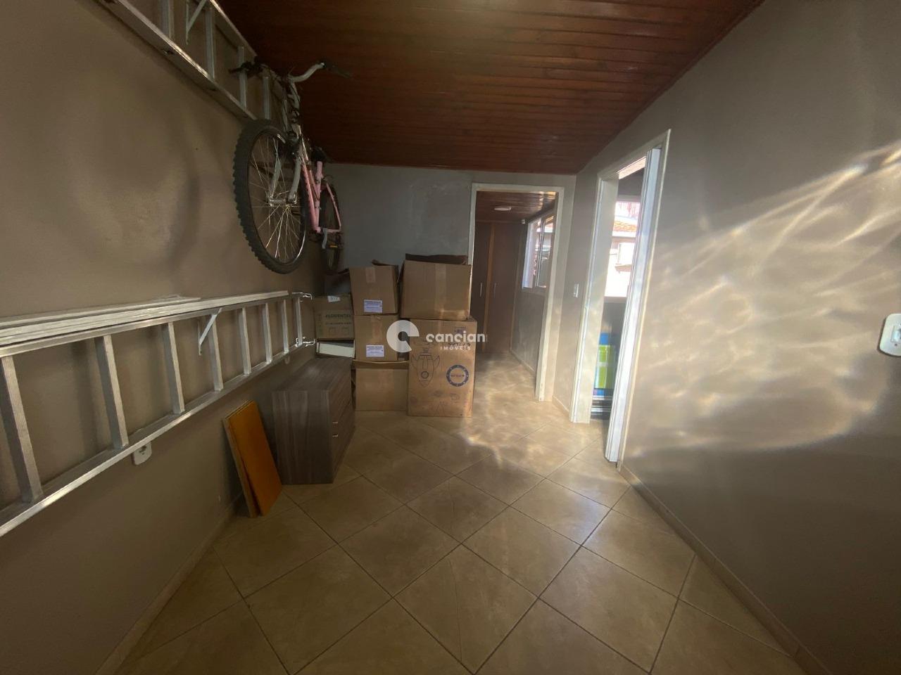 Casa à venda no Camobi: 