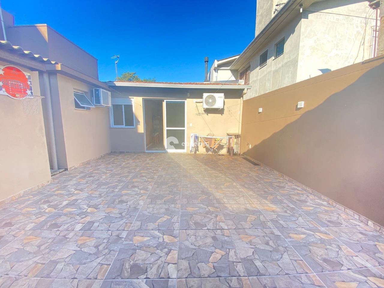 Casa à venda no Camobi: 