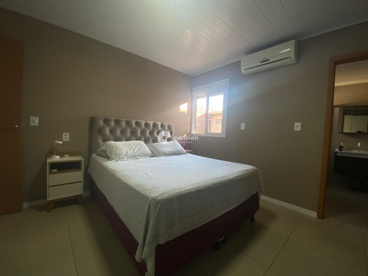 Casa à venda no Camobi: 