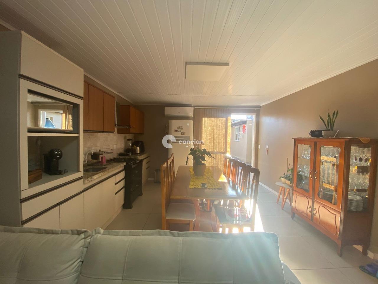 Casa à venda no Camobi: 