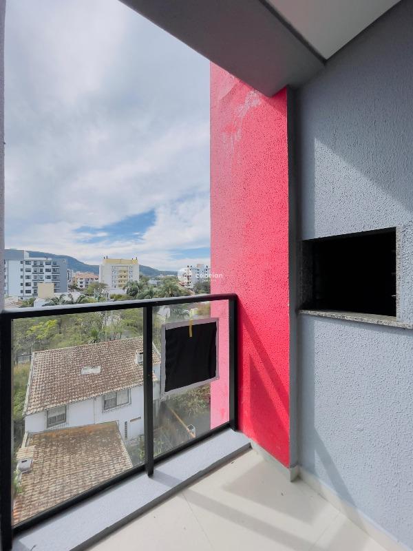 Apartamento à venda no Camobi: 