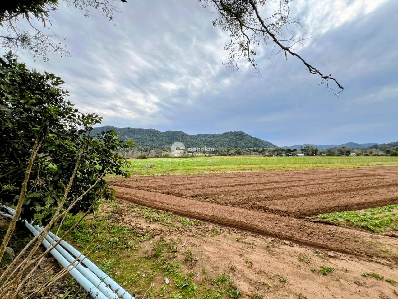 Área Rural à venda no Arroio Grande: 