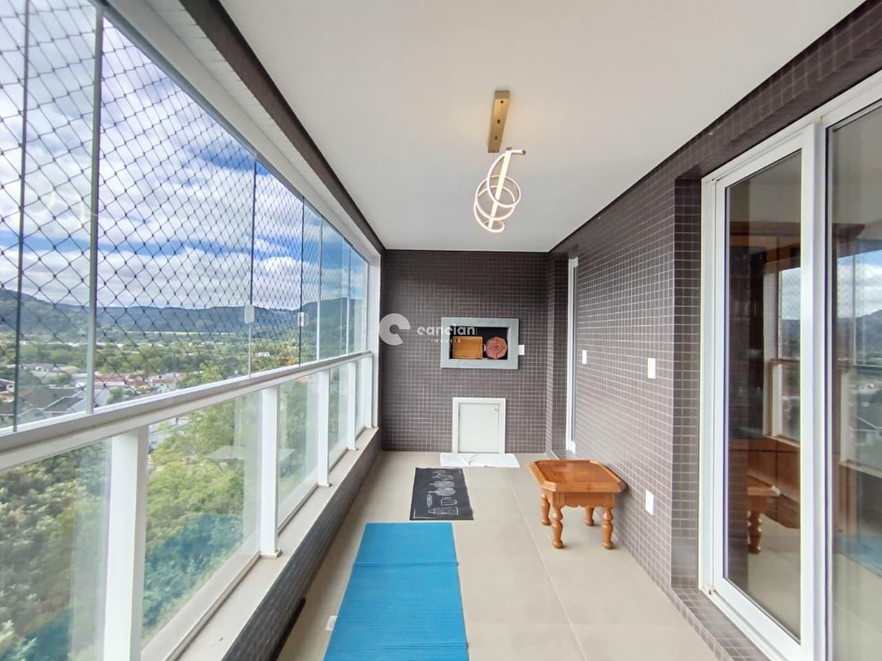 Apartamento à venda no Km 3: 