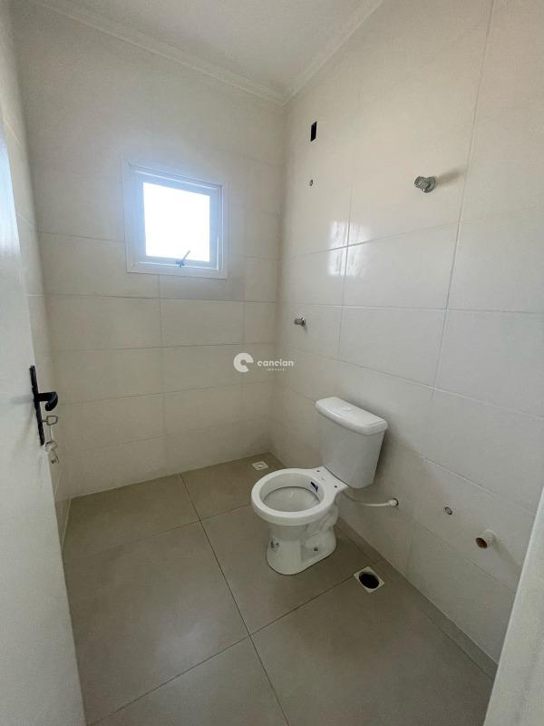 Casa à venda no Juscelino Kubitschek: 