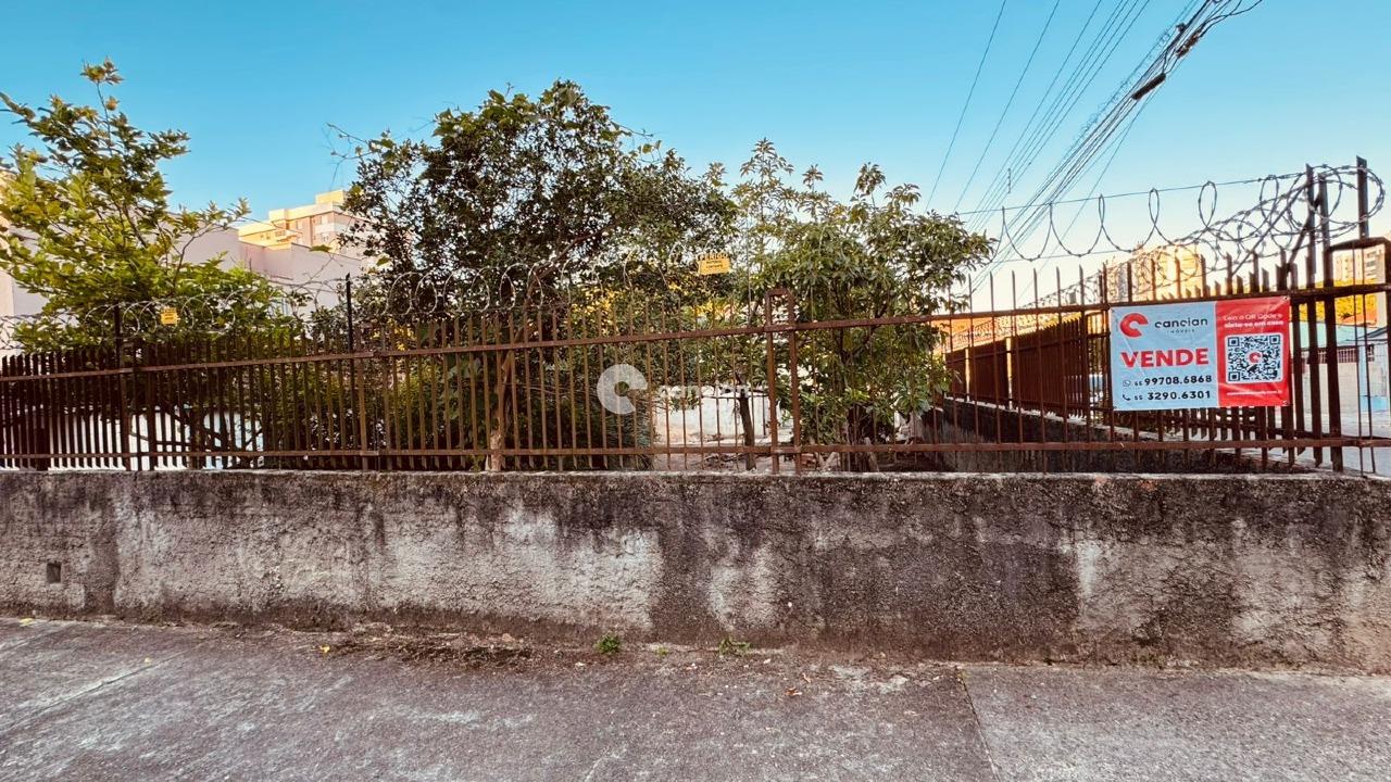 Casa à venda no Menino Jesus: 