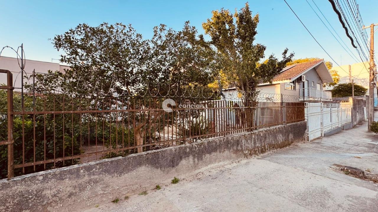 Casa à venda no Menino Jesus: 