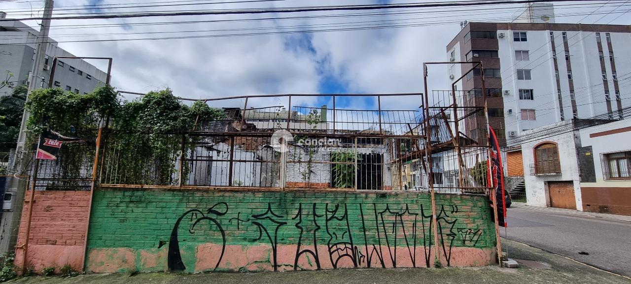 Terreno à venda no Centro: 