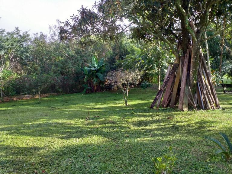 Terreno à venda no Camobi: 