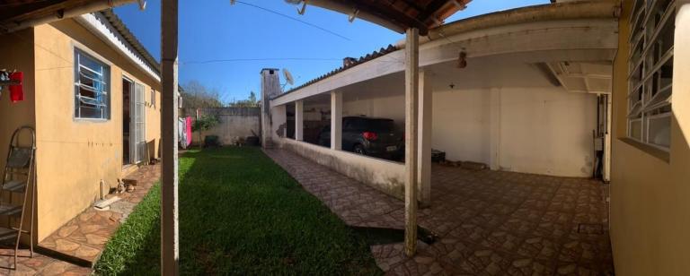 Casa à venda no Camobi: 