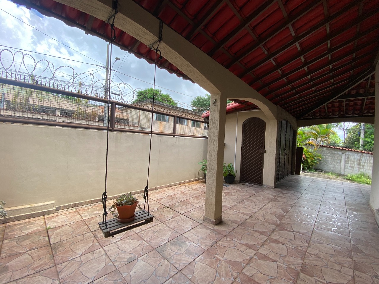 Casa à venda no Tirol: Casa à venda - Tirol, - Belo Horizonte