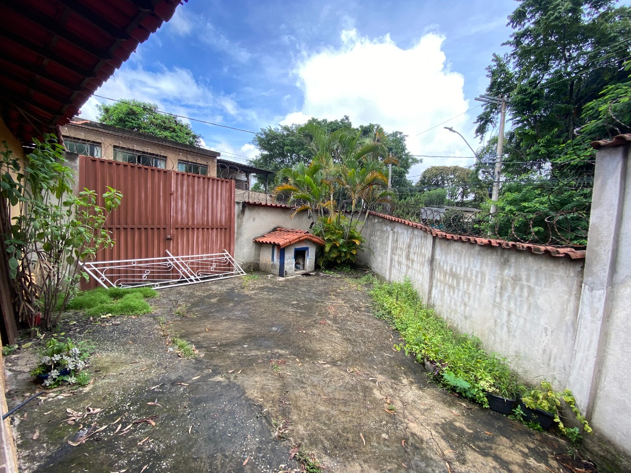 Casa à venda no Tirol: Casa à venda - Tirol, - Belo Horizonte