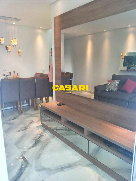 Cobertura para à venda no bairro Vila Gonçalves, São Bernardo do Campo - Casari Imóveis: 