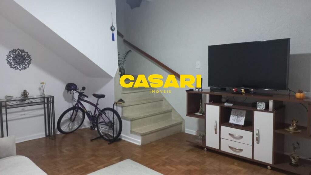 Sobrado para à venda no bairro Rudge Ramos, São Bernardo do Campo - Casari Imóveis: 