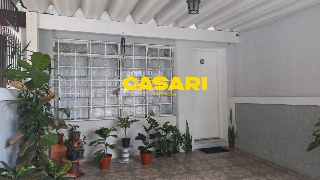 Sobrado para à venda no bairro Rudge Ramos, São Bernardo do Campo - Casari Imóveis: 