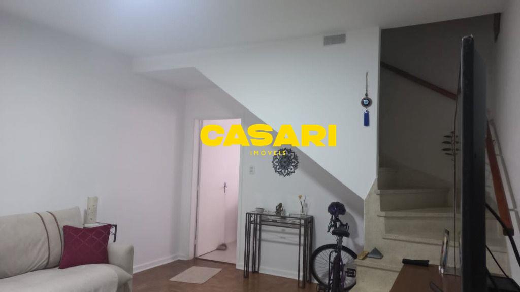 Sobrado para à venda no bairro Rudge Ramos, São Bernardo do Campo - Casari Imóveis: 
